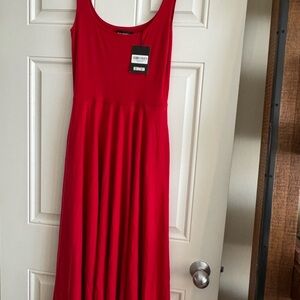 New With Tags Reformation Cherry Red Midi Dress w/ Pockets – Size M